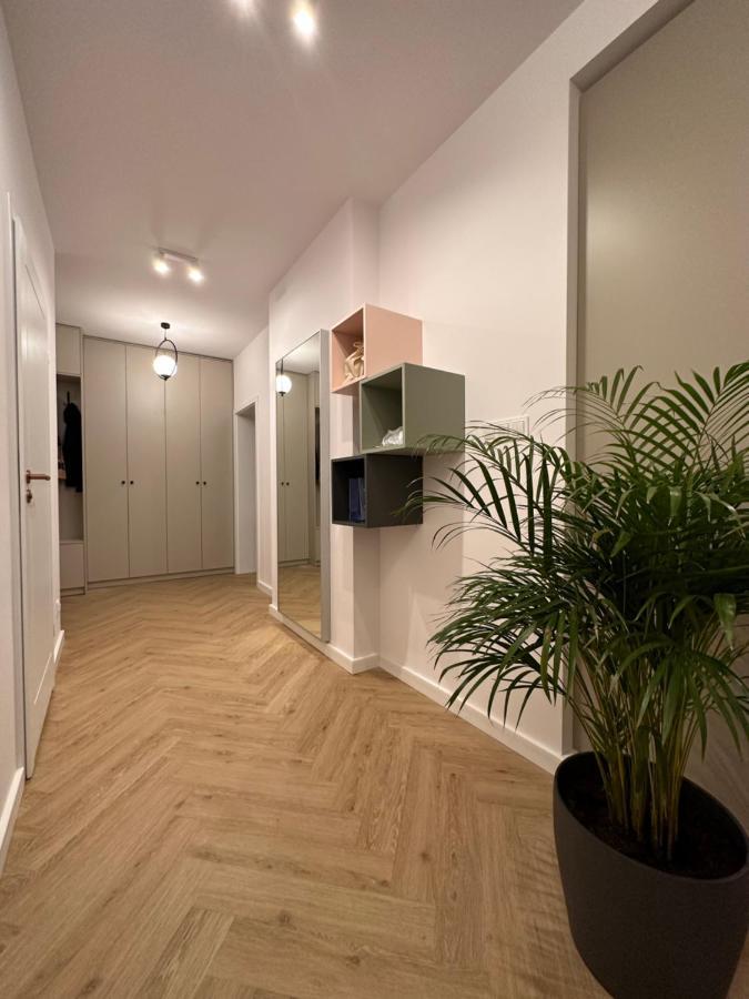 Apartament Na Letniej Z Duzym Tarasem Z Widokiem Na Gory Kłodzko Esterno foto