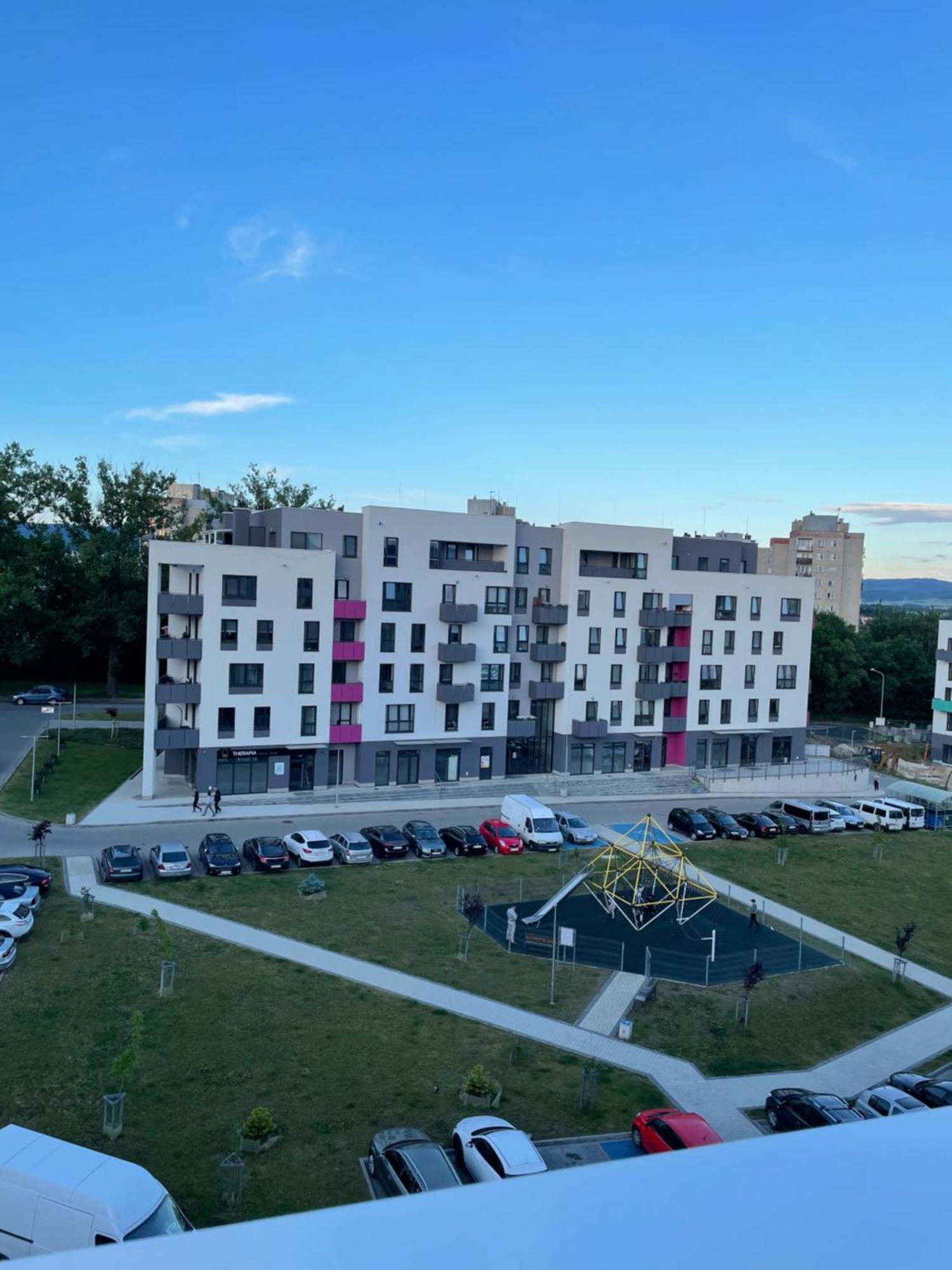 Apartament Na Letniej Z Duzym Tarasem Z Widokiem Na Gory Kłodzko Esterno foto